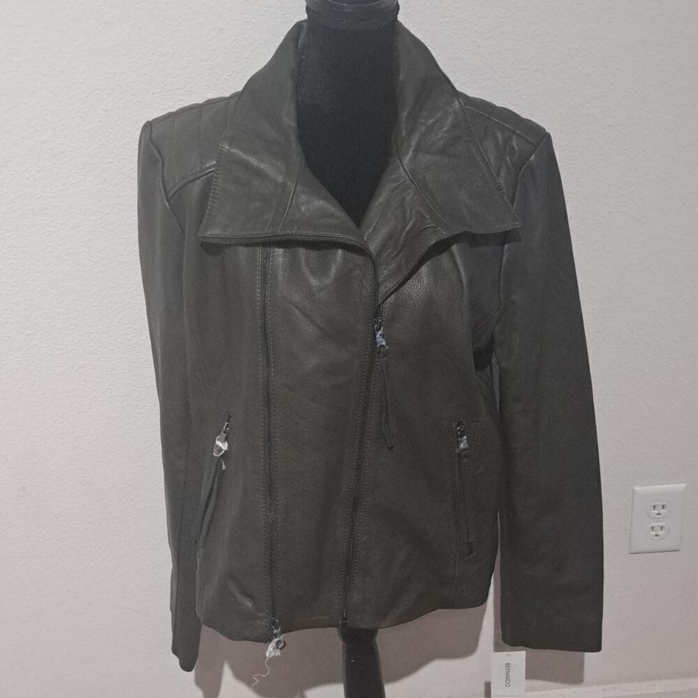 NWT BERNARDO authentic leather olive jacket, XXL, $425.00